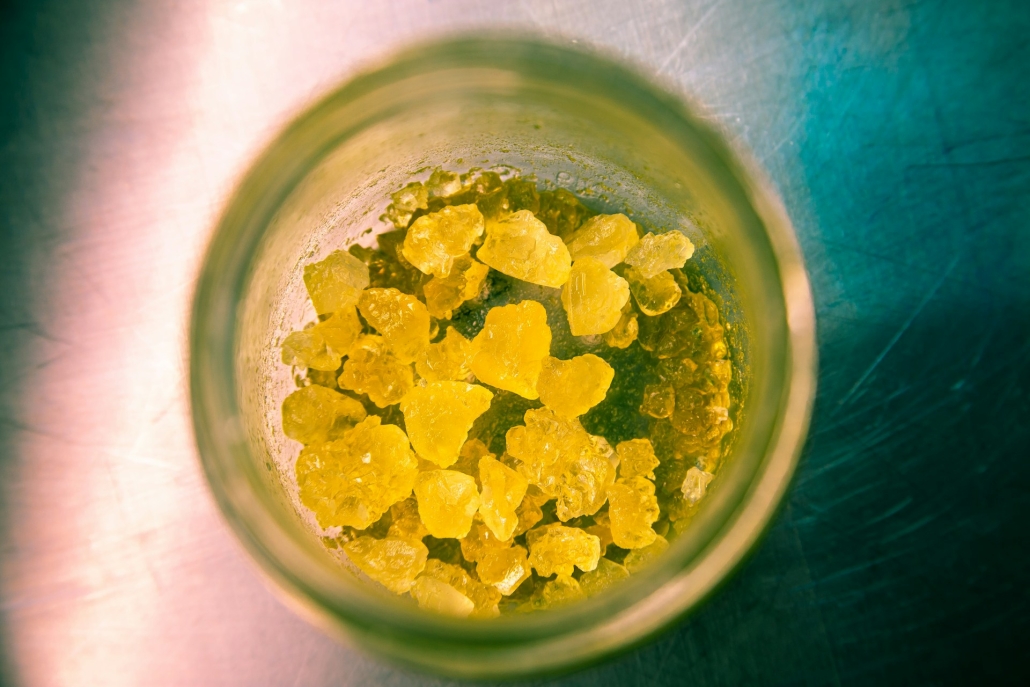 THCa concentrate - Difference Between THCa Live Rosin versus THCa Live Resin